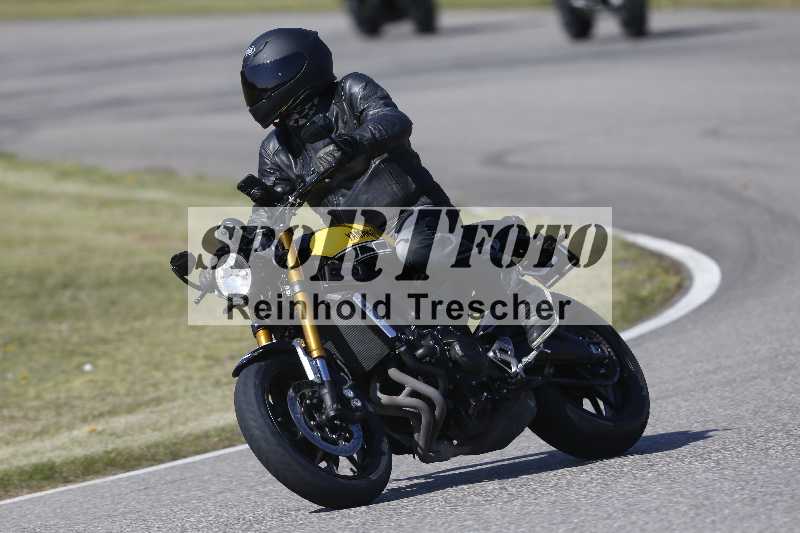 /01 02.04.2026 MAZ ADR/Gruppe gelb Gruppe gruen/4